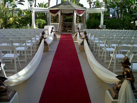 Mandap Aisle Draping with Traditional Indian Murthi